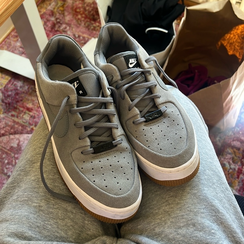 Women's Nike Air Force 1 Sage low - Grey
